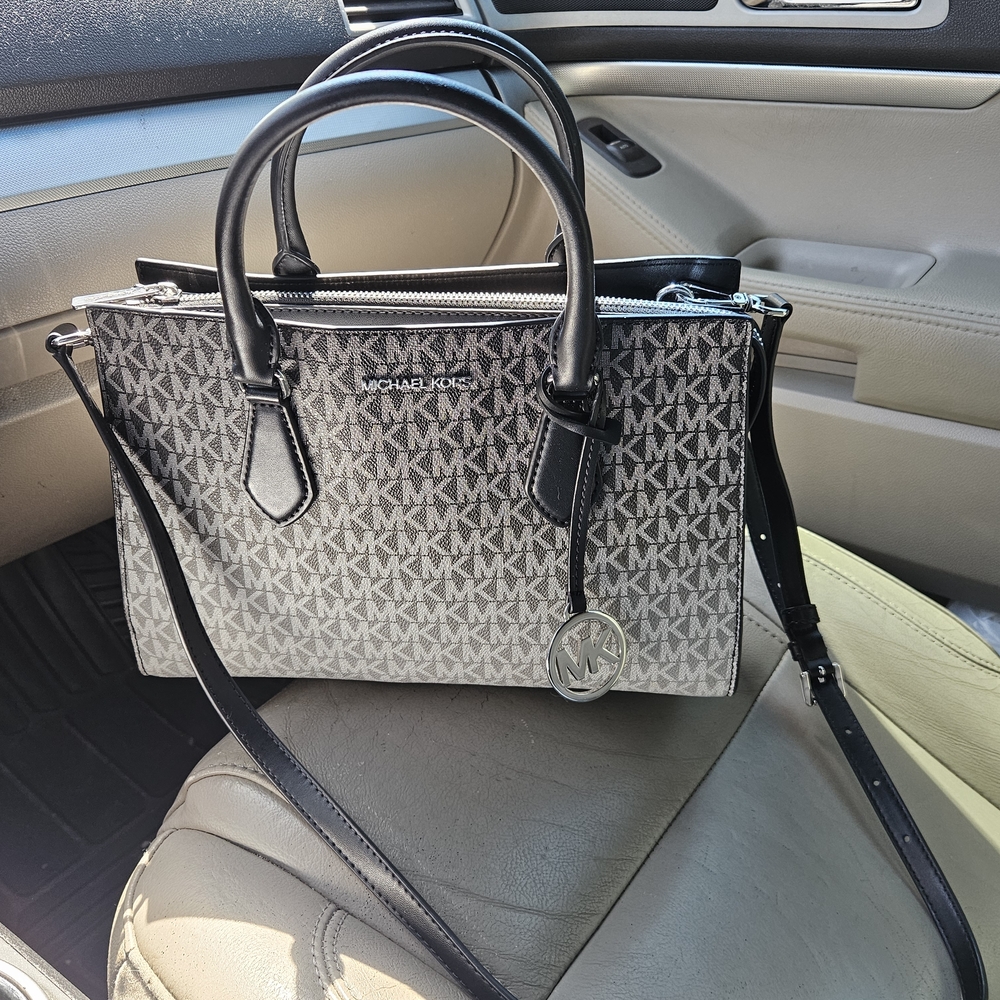 Michael Kors Black & Signature Logo Satchel